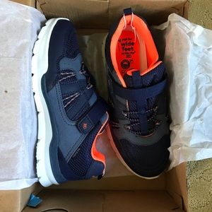 Stride rite shoes NWT navy and orange